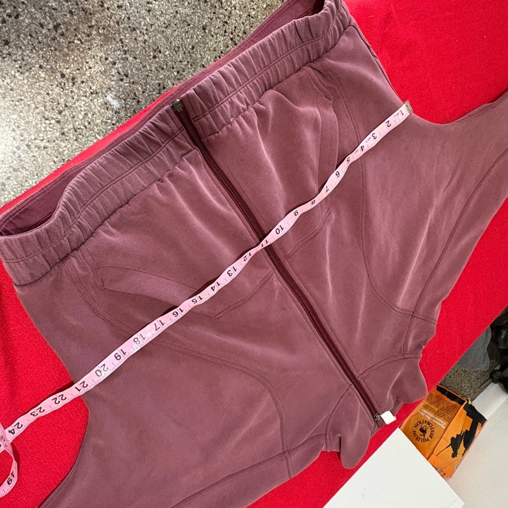 Lululemon Athletica Burgundy Jacket women’s size 6 - Picture 13 of 15